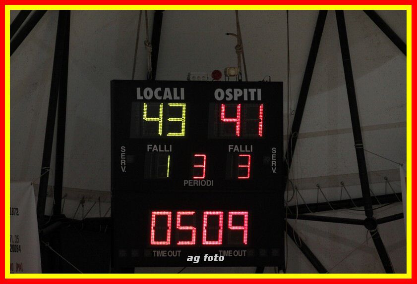 170407 basketU16 198_tn.jpg